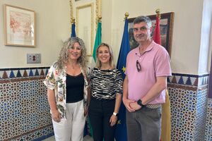 El Ayuntamiento colabora con la Hermandad del Águila para engrandecer el 25º aniversario de la Coronación Canónica de la Patrona