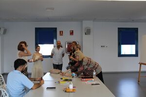 El Ayuntamiento reafirma su compromiso en la lucha contra el absentismo y el abandono escolar temprano