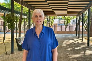 El Parque Centro gana 750 metros cuadrados de sombra y  nebulización de agua contra el calor