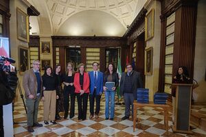 El Centro de Transfusión, Tejidos y Células de Sevilla premia la labor del Gabinete de Comunicación y Radio Guadaíra