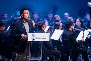 La Banda de Alcalá dió la bienvenida a la  Navidad con el concierto ‘Una Navidad de Cine’