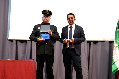 Los Bomberos de Alcalá de Guadaíra, reconocidos en los Premios CPEIS por la mejor intervención de 2024