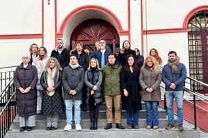 Minuto de silencio en señal de duelo por las víctimas del accidente ferroviario de Adamuz y se declaran tres días de luto oficial
