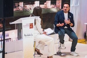 La imagen más icónica de Alcalá, su fortaleza, llega a Fitur desde una nueva perspectiva, las visitas nocturnas