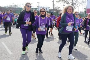 Alcalá visibiliza la reivindicación de los derechos de la Mujer con la Marcha por la Igualdad
