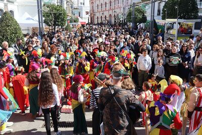 Alcalá ha celebrado este domingo la Fiesta del Hornazo con un gran ambiente