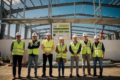 La construcción de la cubierta en la pista deportiva de Pablo VI se encuentran al 50% de su ejecución