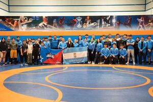 La alcaldesa visita el Club de Lucha Milu referente deportivo de la lucha española