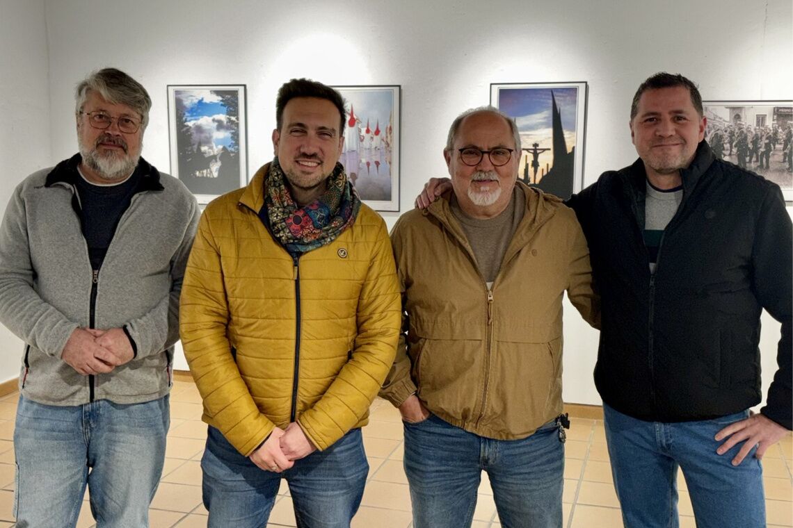 La Semana Santa de Alcalá se detiene en imágenes gracias a la exposición de AFA
