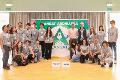Estudiantes de secundaria representan a Alcalá en la competición ‘Desafío CanSat’ de la Agencia Espacial Europea