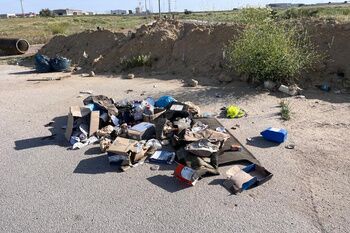 Alcalá continúa la vigilancia contra los vertidos ilegales en sus parques empresariales