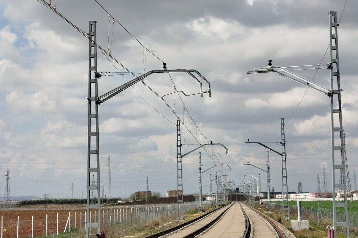 Comienzan los trabajos de electrificación de la línea del Tranvía de Alcalá