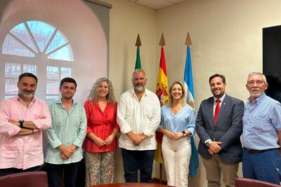 El Ayuntamiento muestra su apoyo a los actos del 75 Aniversario Fundacional del Dulce Nombre