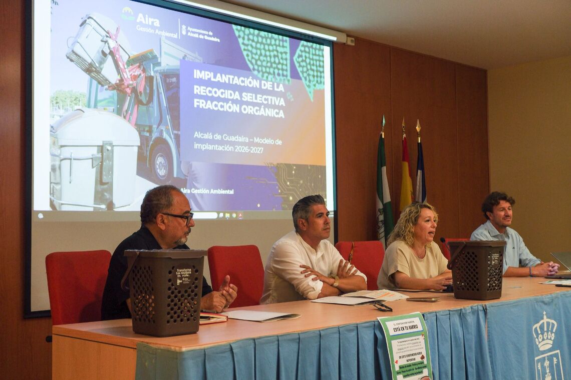 El Ayuntamiento se alía con las entidades vecinales para avanzar en el cuidado del entorno, el reciclaje y la economía circular