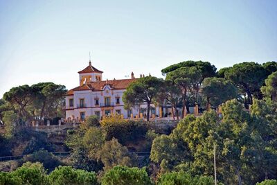 La Junta de Gobierno Local da luz verde a la rehabilitación integral del Hotel Oromana como futuro hotel de cuatro estrellas