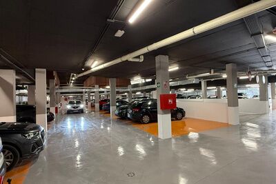 Abierto el parking de Pintores Paisajistas tras finalizar la instalación del nuevo sistema inteligente de acceso