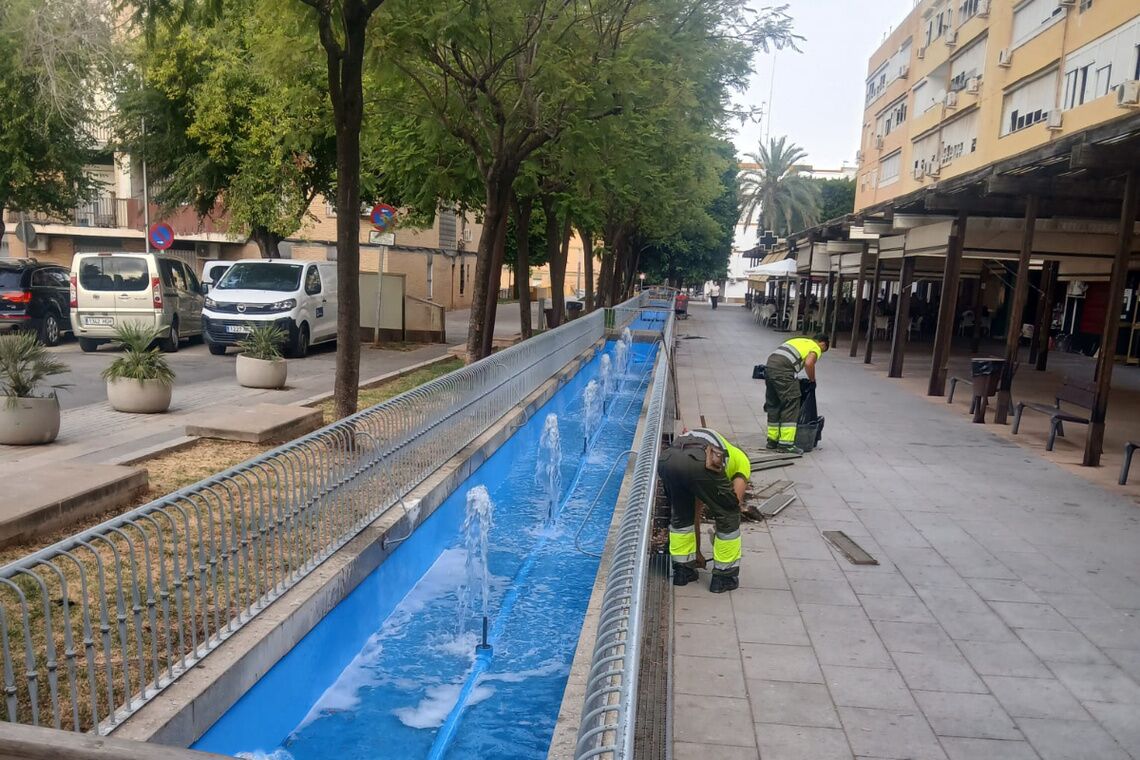 El Ayuntamiento refuerza la limpieza, conservación y control de las fuentes ornamentales de Alcalá