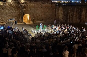 El éxito de público acompaña el regreso de la programación de Noctaíra al Castillo de Alcalá