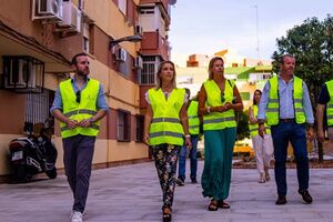 La calle Salvador Dalí se transforma para disfrutar de un nuevo espacio en la zona norte de la ciudad