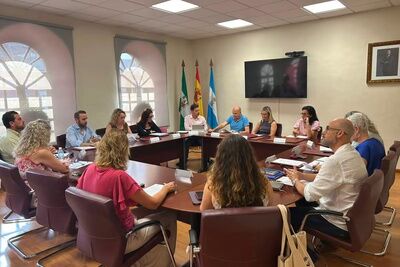 Luz verde al contrato para la gestión ética e integral de colonias felinas y la recogida de animales abandonados