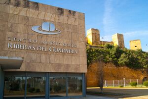 Los espectáculos de la Noche en Blanco por la previsión de lluvias se trasladan al Auditorio Riberas del Guadaíra